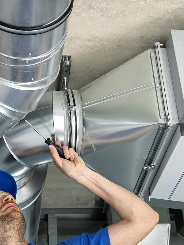 Installation, entretien et dépose sécurisée des conduits de climatisation en Île-de-France